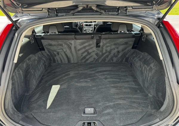 Volvo V60 cena 39999 przebieg: 235000, rok produkcji 2015 z Pajęczno małe 436